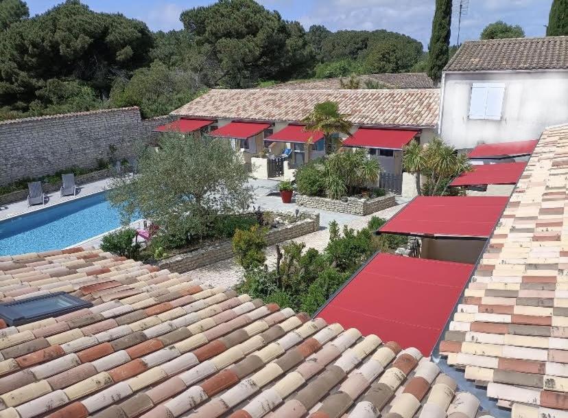 Villa Del Re 3 Face A La Piscine La Flotte Exterior photo